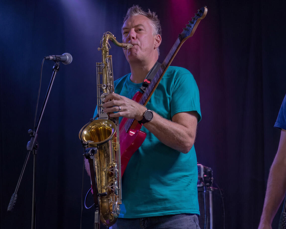 Oli Hall – guitar, saxophone, vocals