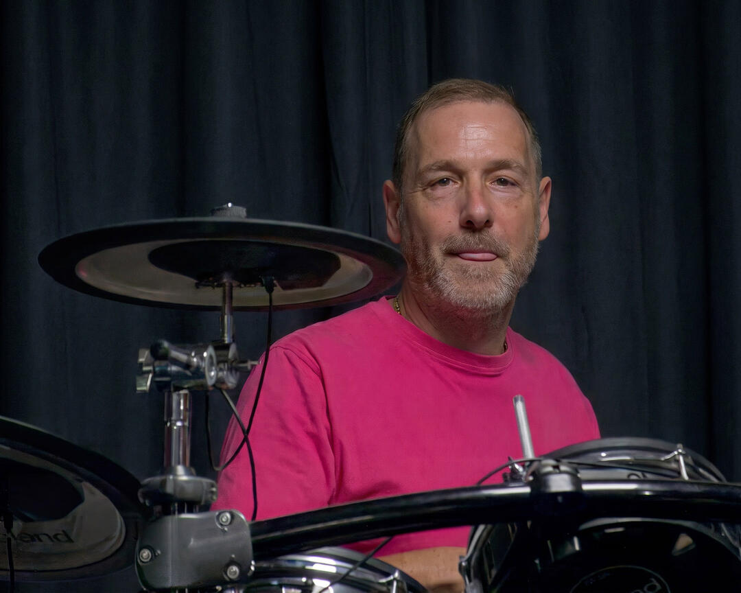 Nick Arnott – drums